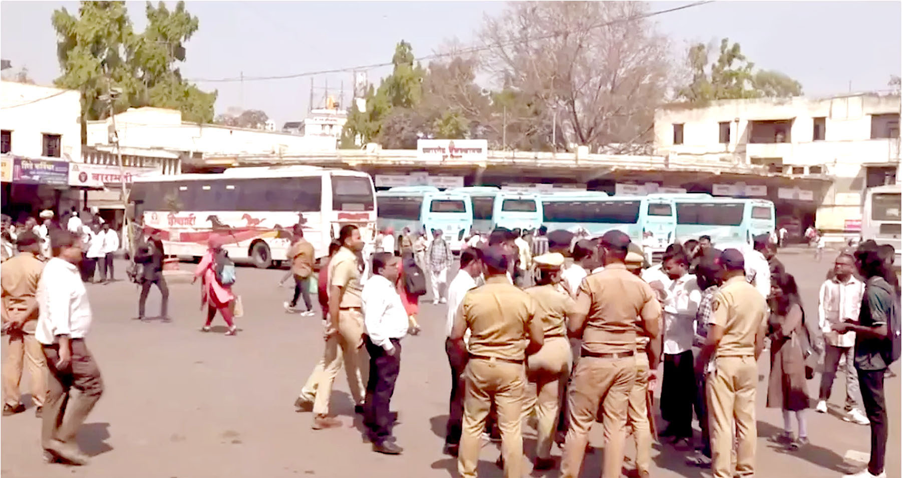 Bus rape case: Rs 1 lakh reward announced for information on accused